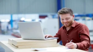 وظائف بسلسلة شركات كبرى برواتب مجزية وتأمينات وشروط دقيقة للتقديم